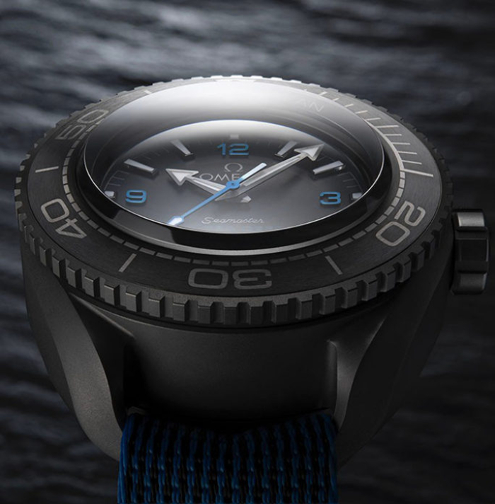 Циферблат Omega Seamaster Planet Ocean Ultra Deep Professional покрыт сапфировым стеклом